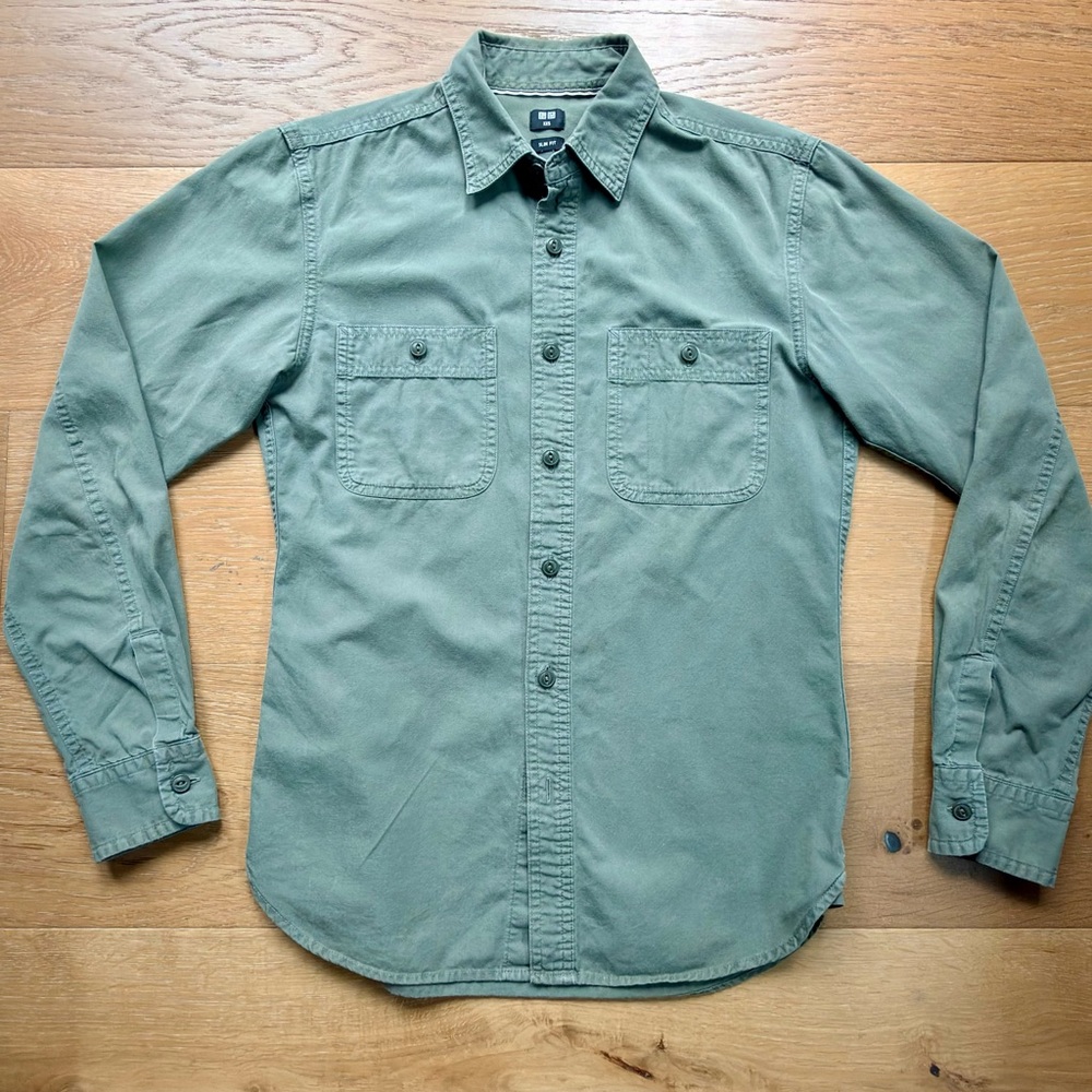 Uniqlo Twill Utility Button-Down Shirt Olive Green/Khaki Neutral Wms XXS EUC
